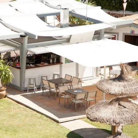 Hotel Playa Ferrera